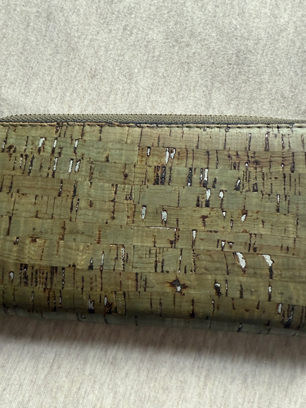 Cork Wallet - Picture 2 of 10